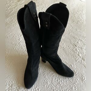 EUC Vaneli black suede boots w/dual wear options.